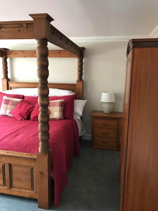 Cardon House - Luxury Highland Holiday Home インヴァネス エクステリア 写真
